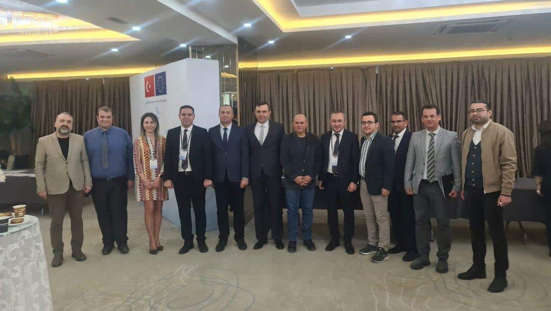 Yenilik ve Eğitim Teknolojileri Genel Müdürlüğü Daire Başkanları Sümeyye Hatice ERAL ve A. Şamil DEMİRCAN ile toplantı gerçekleştirildi.